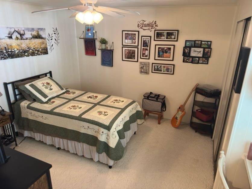 125 Rigi Slope Drive a Winter Haven, FL Mobile or Manufactured Home for Sale
